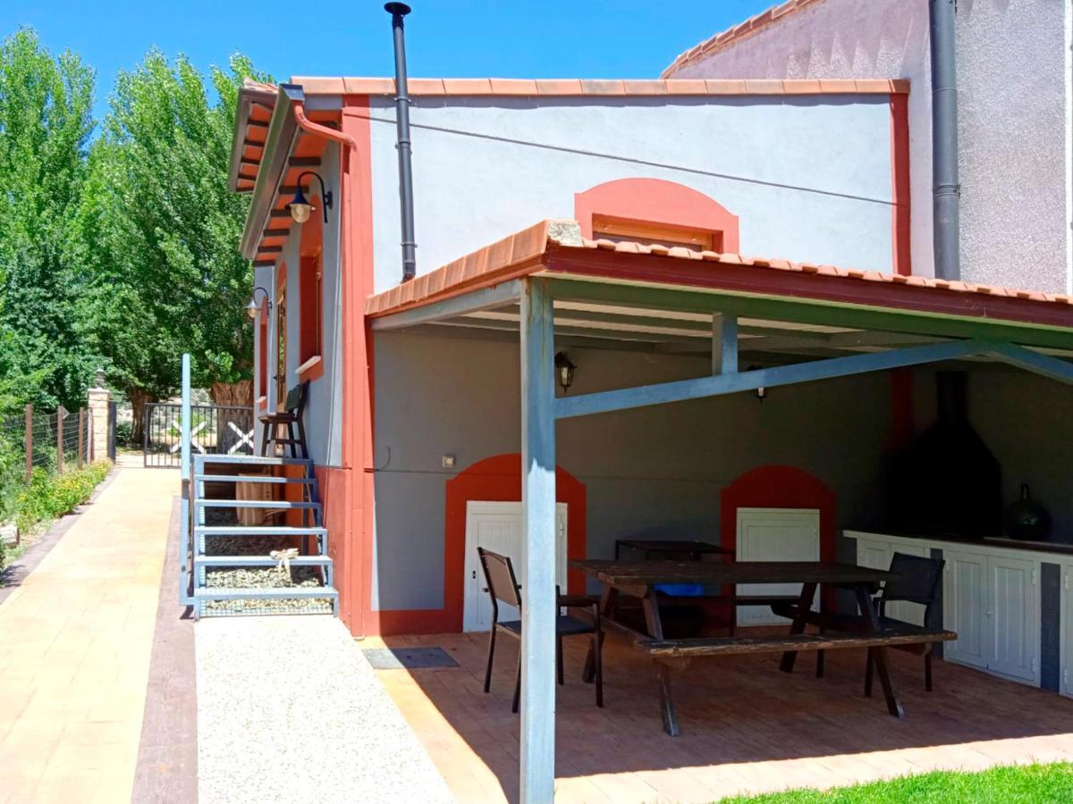 El Vagon De Baides Guest House Luaran gambar